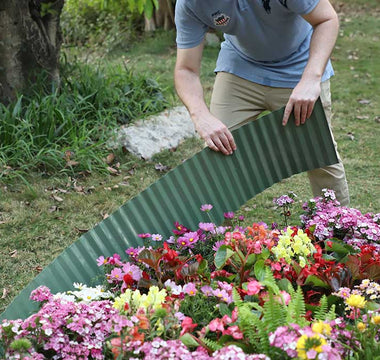 How to Design a Stunning Flower Bed: Expert Tips for Year-Round Color