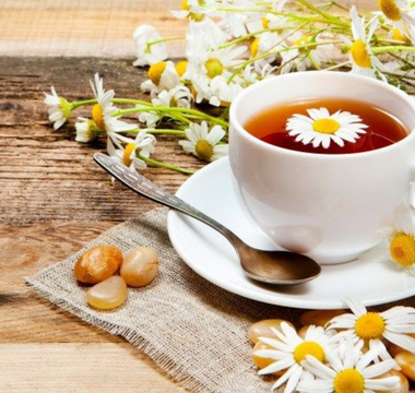 5 Medicinal Herbs to Reduce Stress in Raised Garden Beds